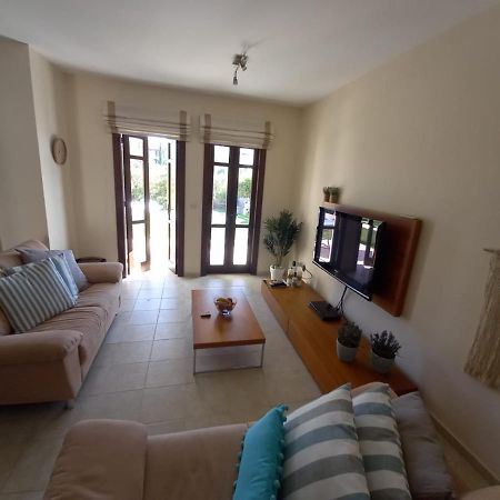 Helios Heights Spirits, Aphrodite Hills Golf Resort Куклия Экстерьер фото