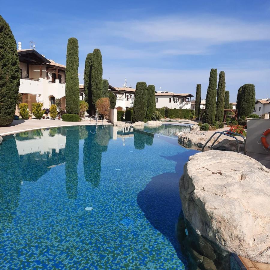 Helios Heights Spirits, Aphrodite Hills Golf Resort Куклия Экстерьер фото