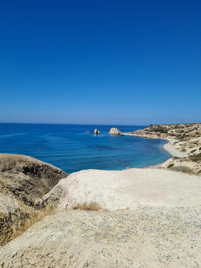 Helios Heights Spirits, Aphrodite Hills Golf Resort Куклия Экстерьер фото