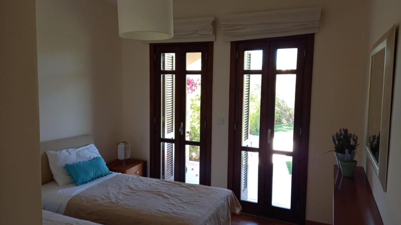 Helios Heights Spirits, Aphrodite Hills Golf Resort Куклия Экстерьер фото